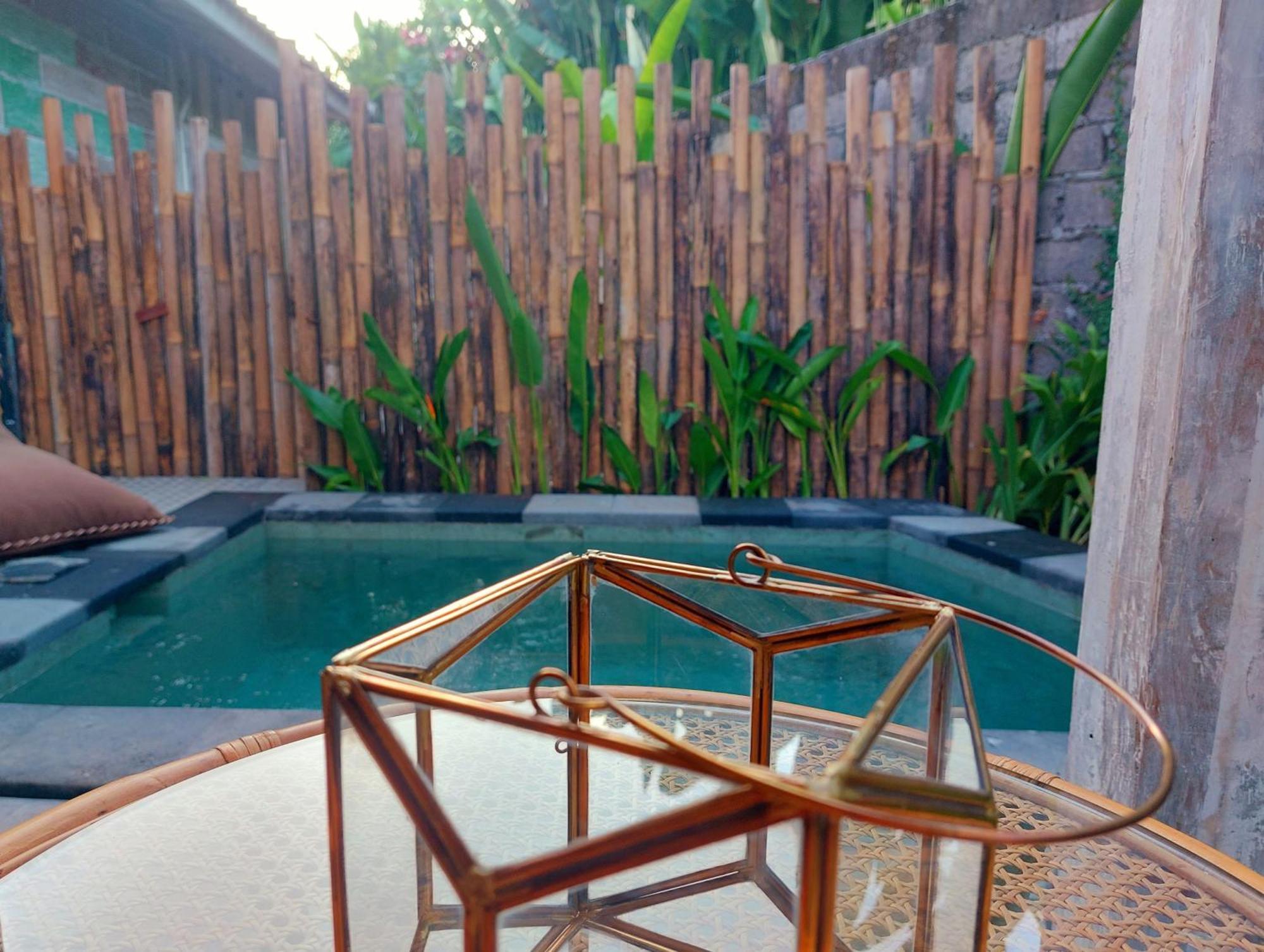 Spaces Bali Unique Boutique Hotel Munggu Habitación foto